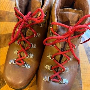 Men's Brown Leather Hiking Boots with Red Laces